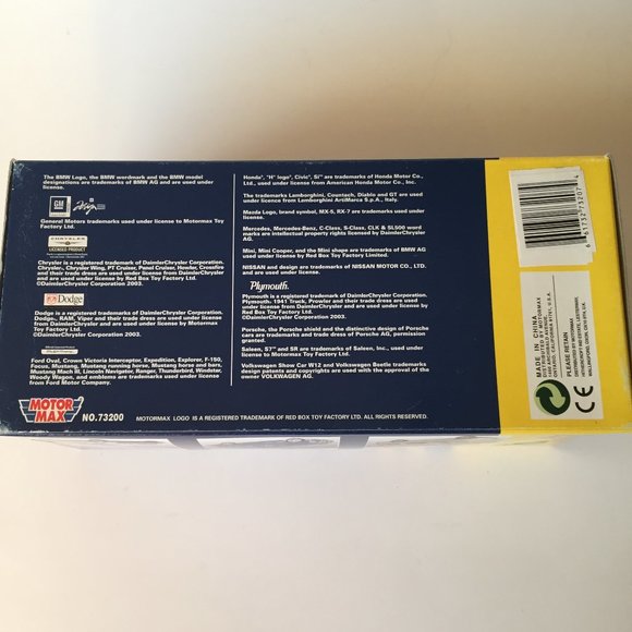 Motor Max 1:24 Collector's 1969 Pontiac GTO Judge Die-Cast Replica Car / Blue - Picture 4 of 5